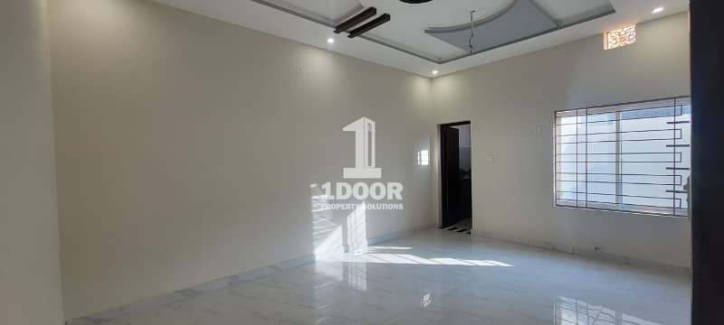 10 Marla Double Storey House For Sale 9