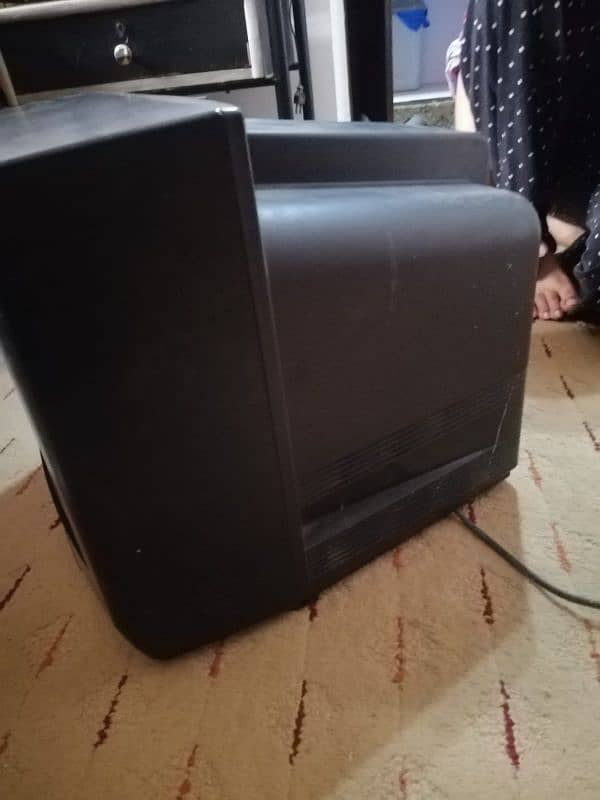 TV in working condition 3