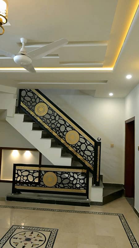 Exquisite Architectural Gem: Faisal Margalla City House for Sale 23