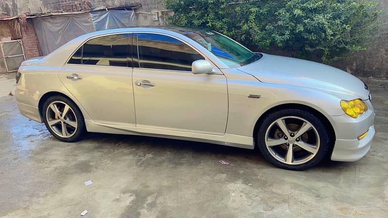 Toyota Mark X 2007 3