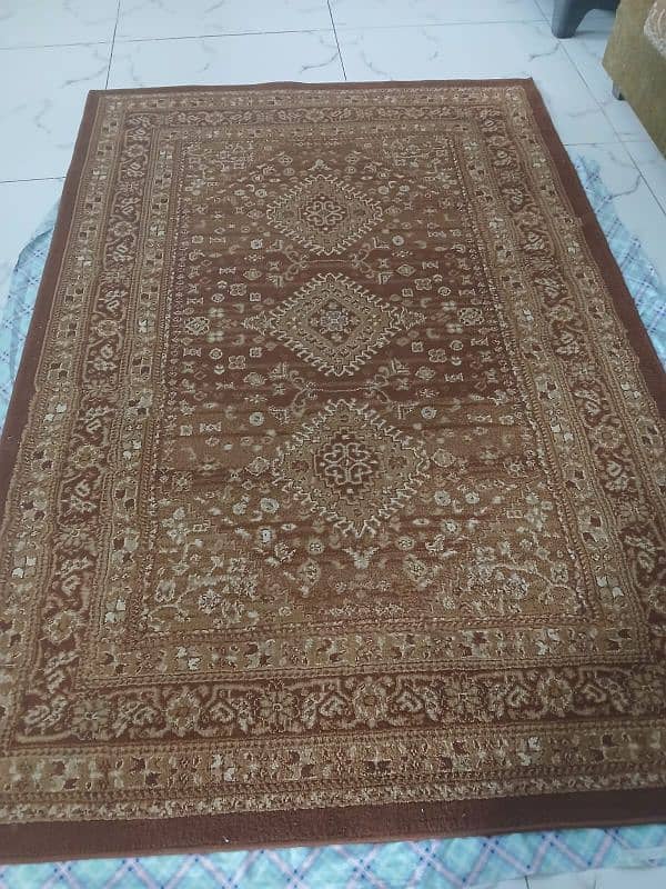 Almost new beautiful rug 8 x 5 feet. 0