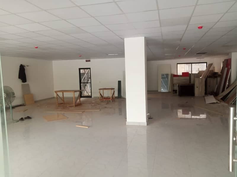 Brand New 12 Marla Commercial Hall On 2nd Floor Elevator Available 1