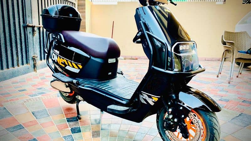 one cool electric scooty imported 0