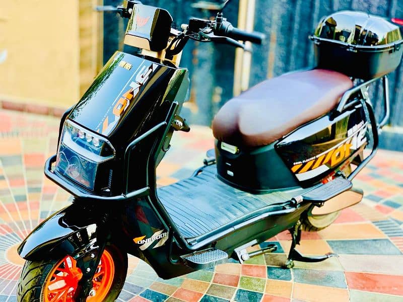 one cool electric scooty imported 2