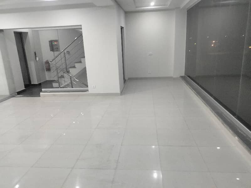 Brand New 8 Marla Building Ground floor + Mezzanine +basement for rent. 0