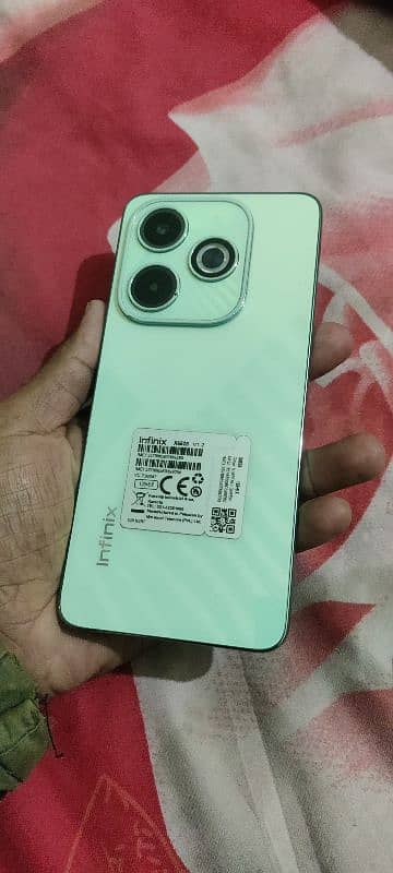 Infinix Hot 40i 7