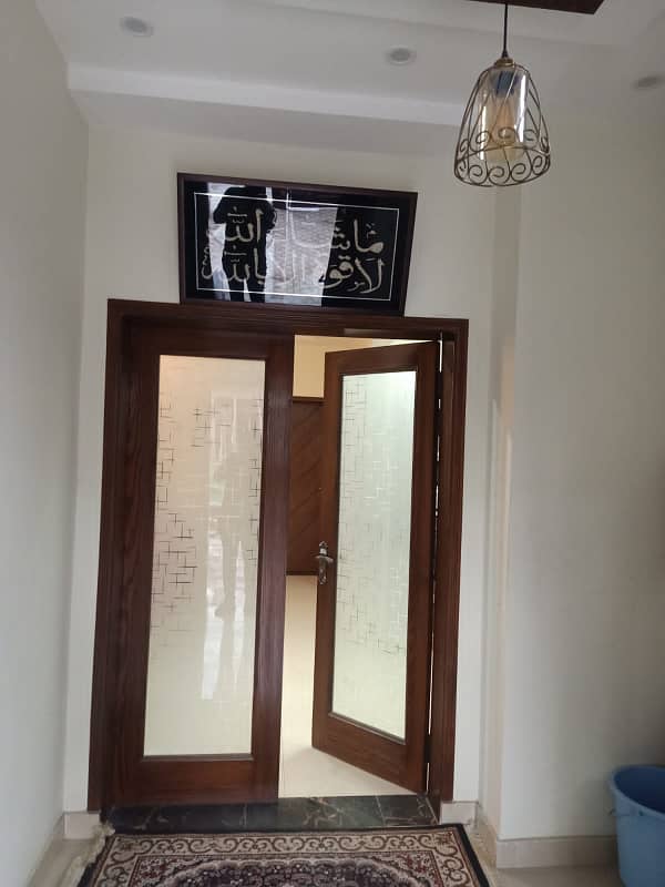 10 Marla Beautiful Furnished House For Rent In Nargis Block Bahria Town Lahore 24