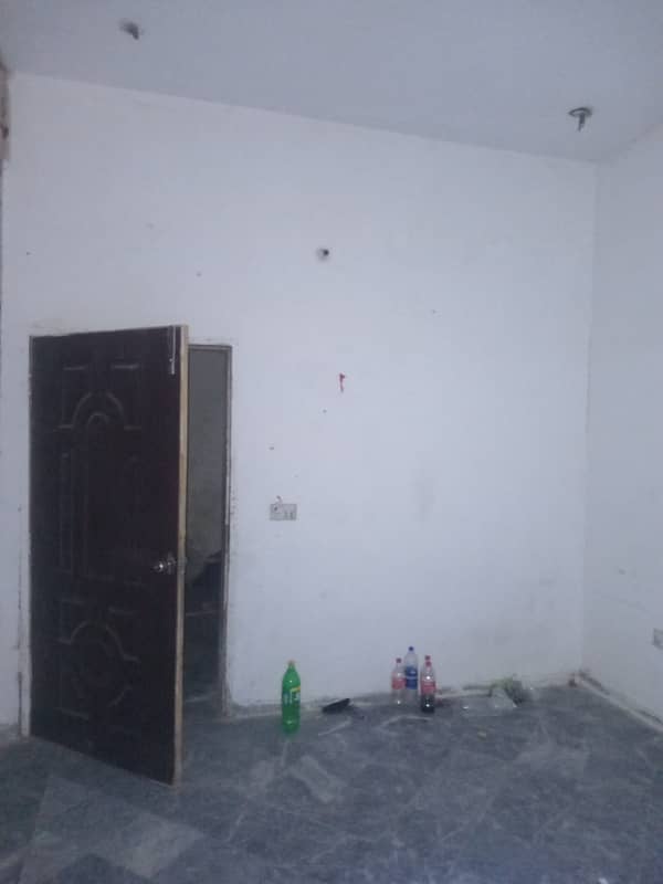 ROOM AVAILABLE FOR RENT IN JOHAR TOWN PHASE 1. 2