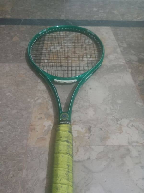 TENNIS RACKET 0