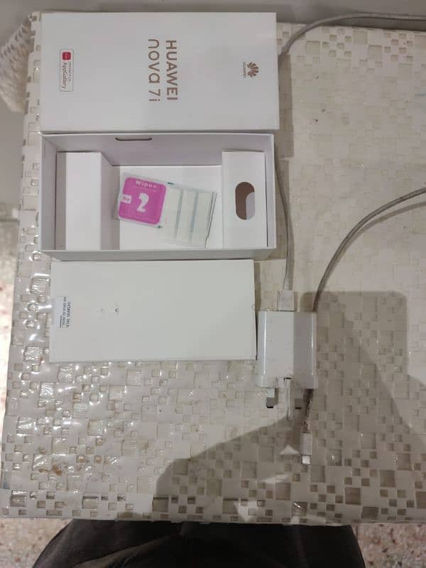 Huawei nova 7i 8/128 10