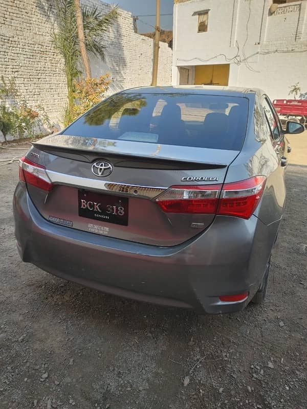 Toyota Corolla GLI 2014/2015 15