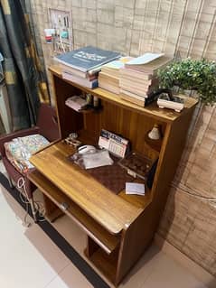 Wooden Chipboard Computer table