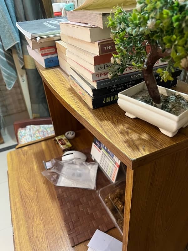 Wooden Chipboard Computer table 3