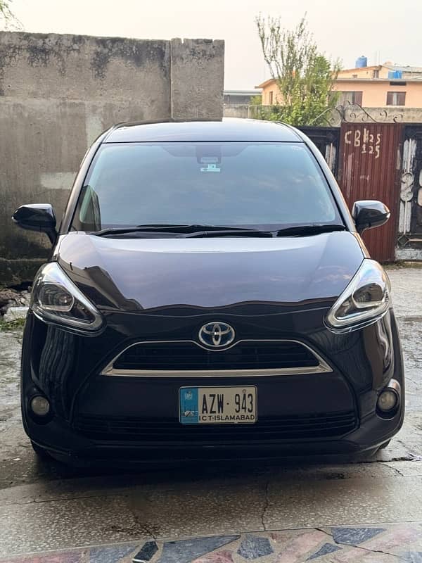 Toyota Sienta 2016 5