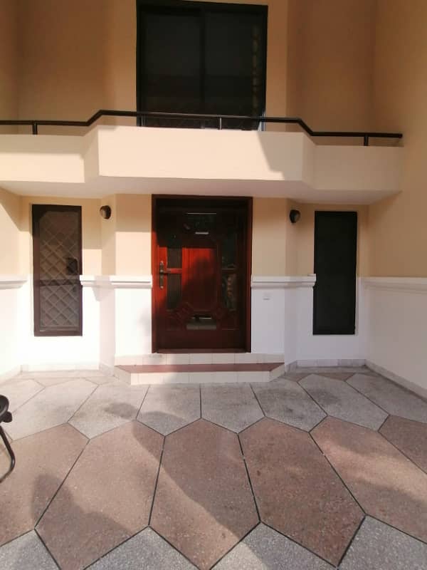 DHA 1 Kanal Very Stylish Upper Portion With Separate Gate For Rent In Phase 3 Block Y 10