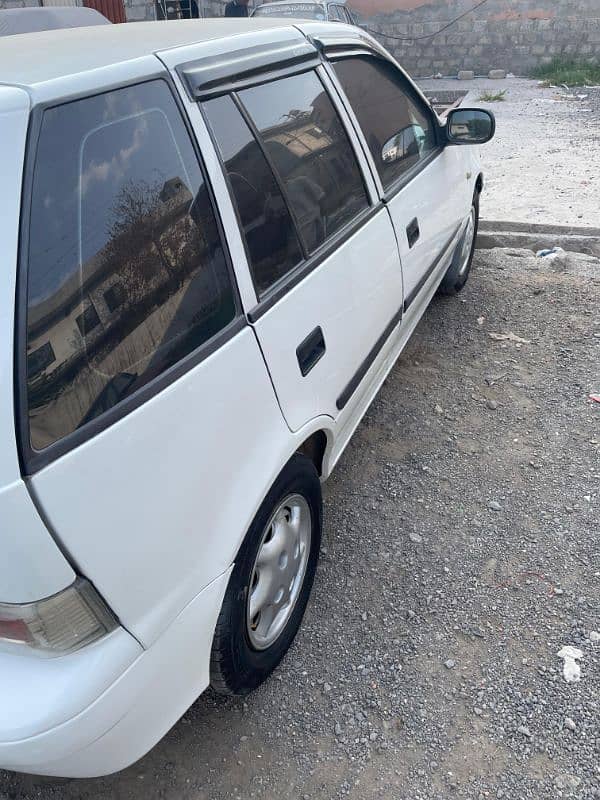 Suzuki Cultus VXR 2014 in very Good condition 3