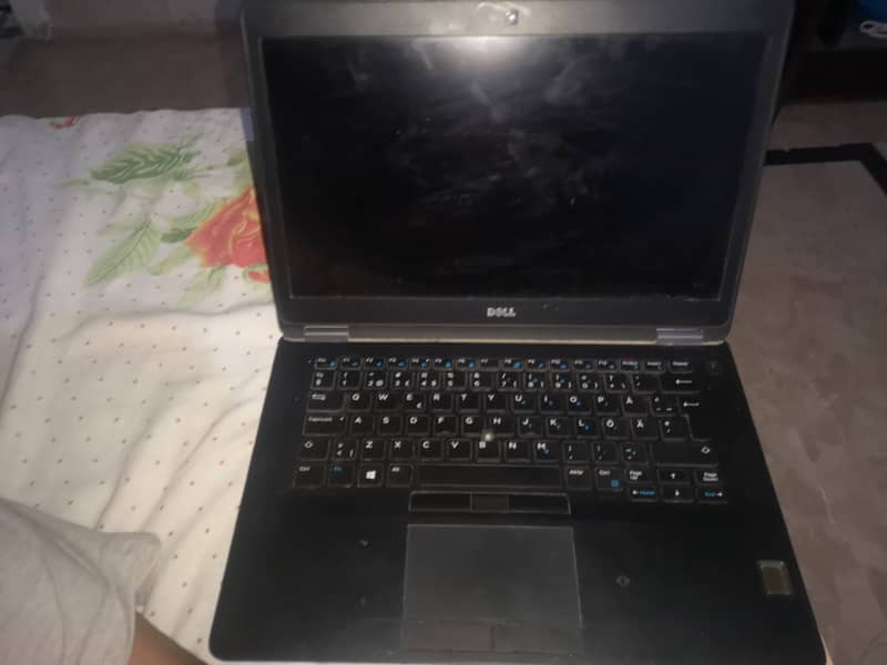 Laptop for sell or exchange with iphone x pta approve with diff 2