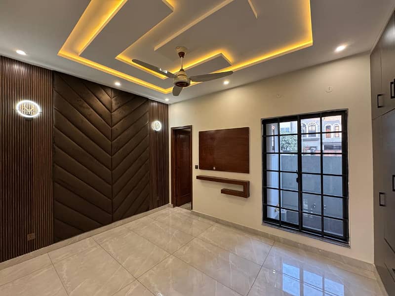 5 Marla Designer House For Sale In Bahria Town Lahore 8