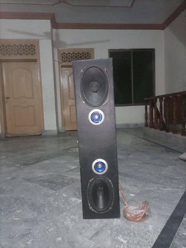 HiFi 3d woofers Best sound Used But 1