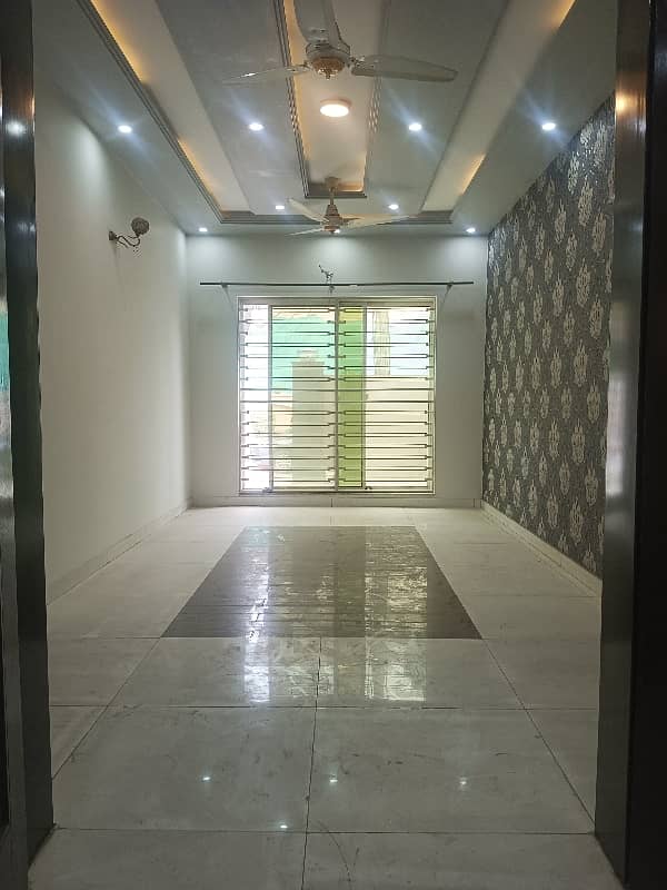 10 marla Full hous new type for rent iqbal avenue society ph1 10