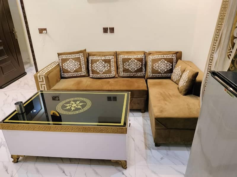 1-Bed Fully Furnished Flat For Rent Family Building Sector E Bahria Town Lahore 8