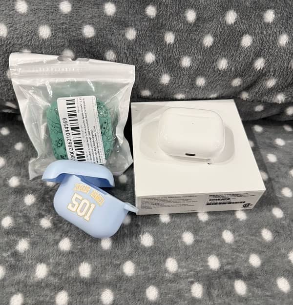 Apple AirPod 3 4