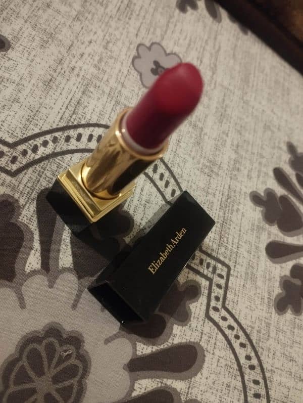 Elizabeth Arden Lipsticks 1