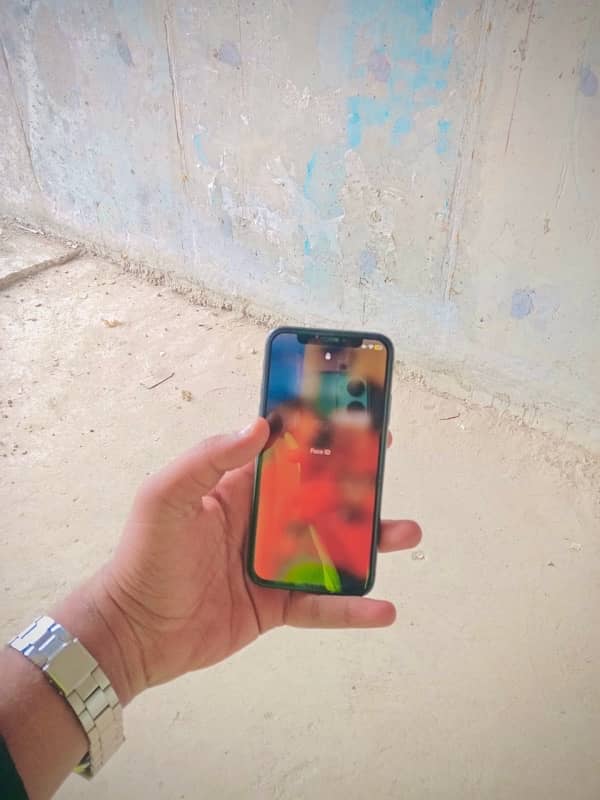 iPhone X 3