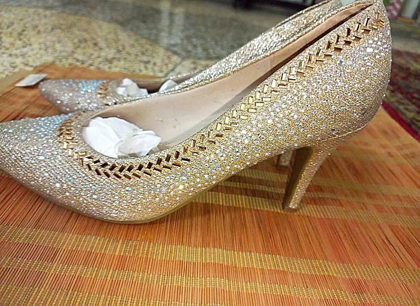 Branded Rhinestone wedding Heels ( worn only 3 times) 3