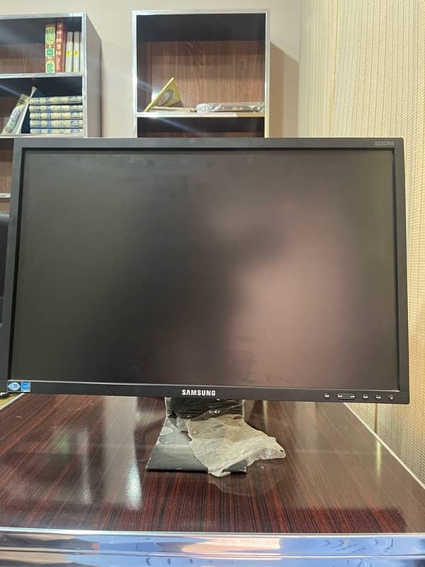 22 inch computer desktop screen 2