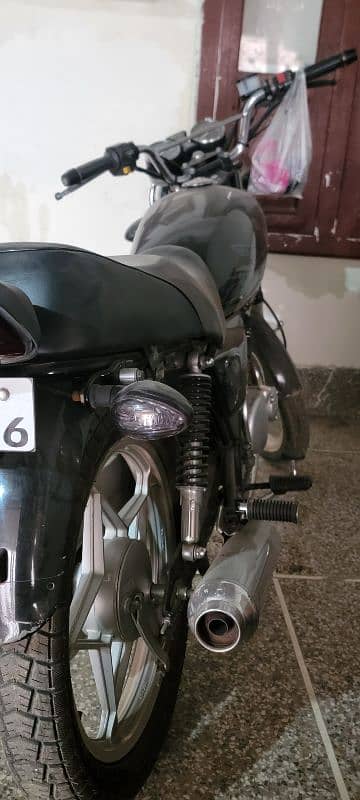 100% genuine suzuki GS 150 bike. 0