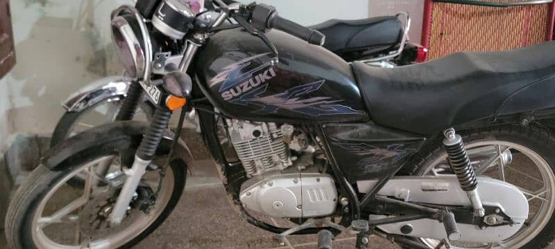 100% genuine suzuki GS 150 bike. 3