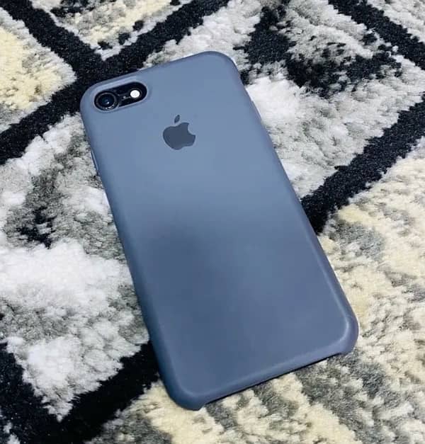 iphone7 128gb pta 1