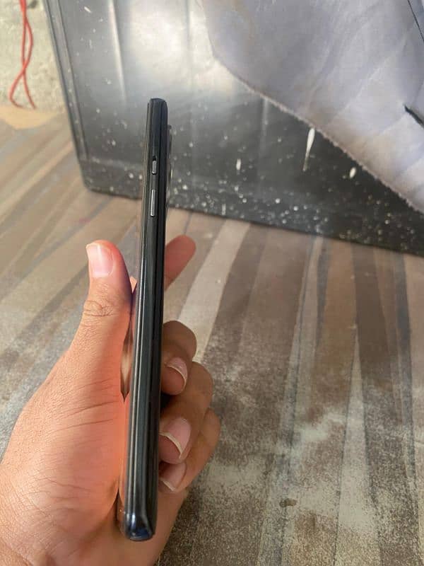 OnePlus 9 dual sim approved globel 10by9 condition 3