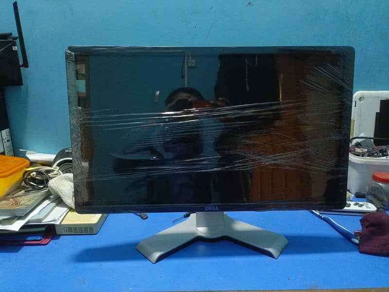 Dell LCD monitor 24inch 4