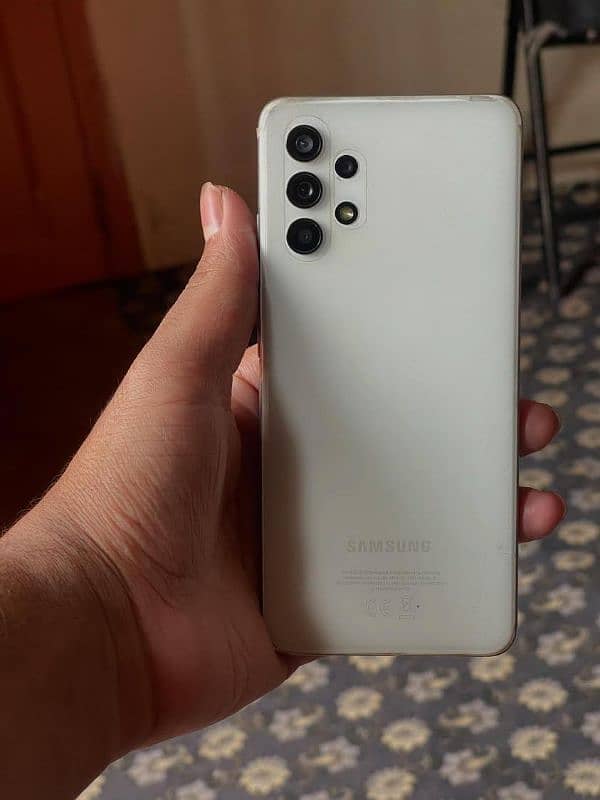 Samsung A32 for sale with box 0