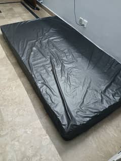 Single Mattress 8 months used