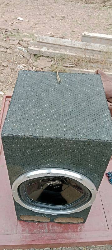 subwoofer 2