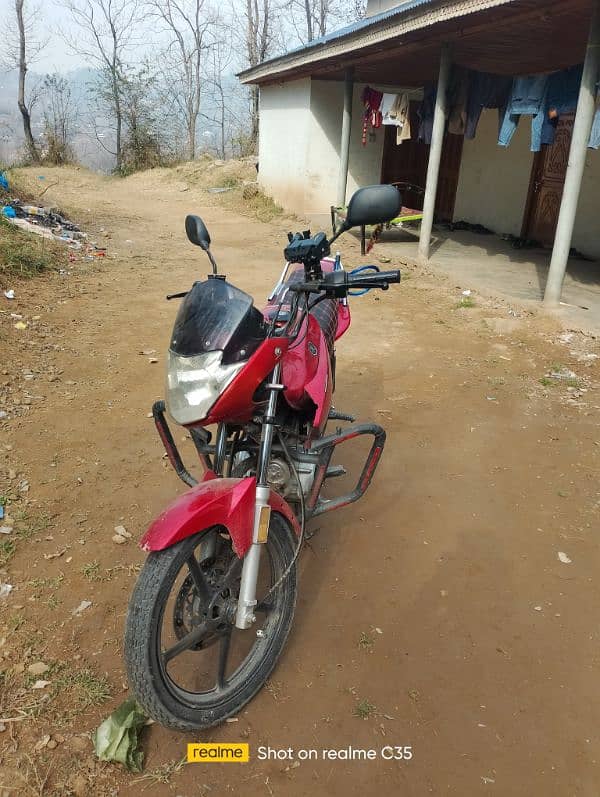 ybr-bike 125 in good condition available 0