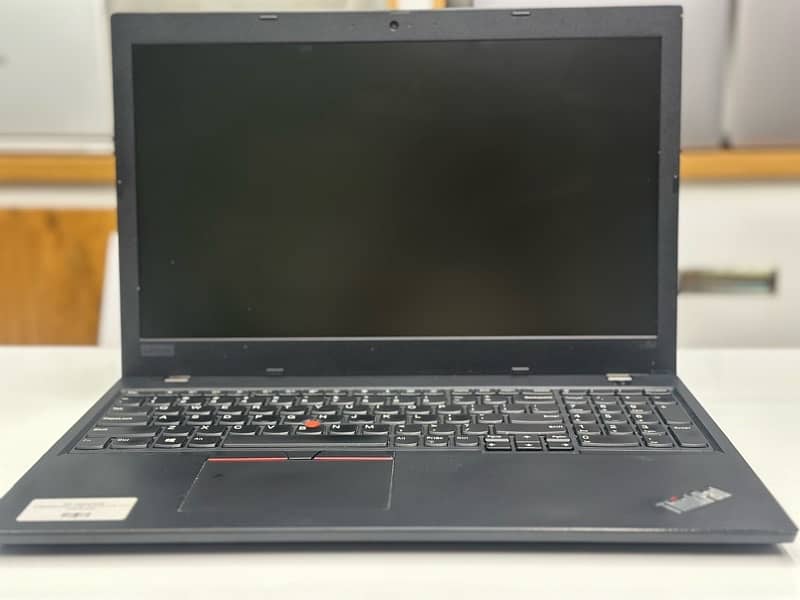 LENOVO THINKPAD L590 !! CORE-i5 / 8th GEN !! 8 GB RAM !! 256 GB SSD 4