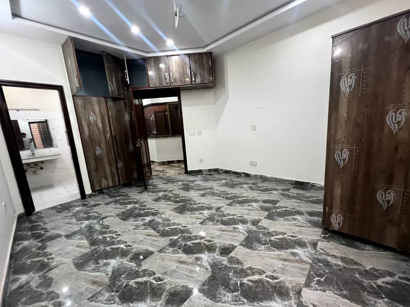 7 Marla Upper Portion Near Football Ground For Rent In Lake City Sector M-7A 0