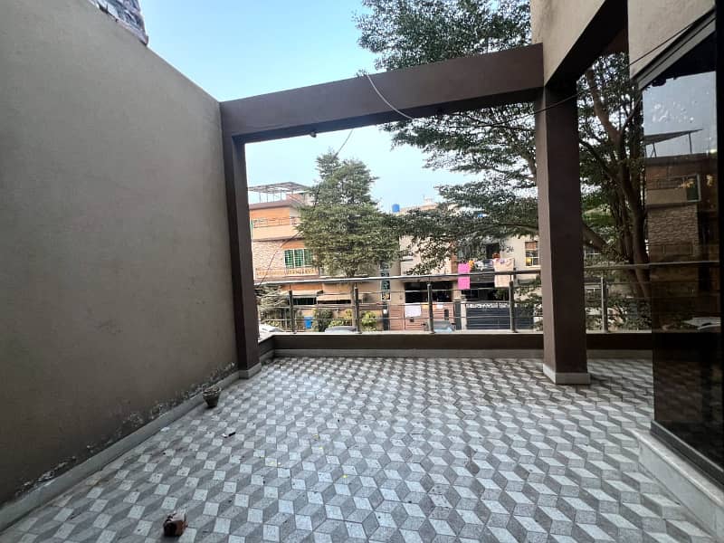 7 Marla Upper Portion Near Football Ground For Rent In Lake City Sector M-7A 3