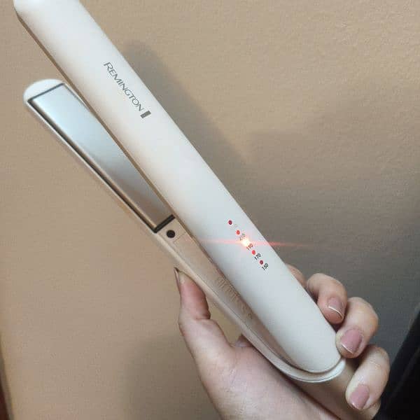 Remington Shea soft hair straightener 1