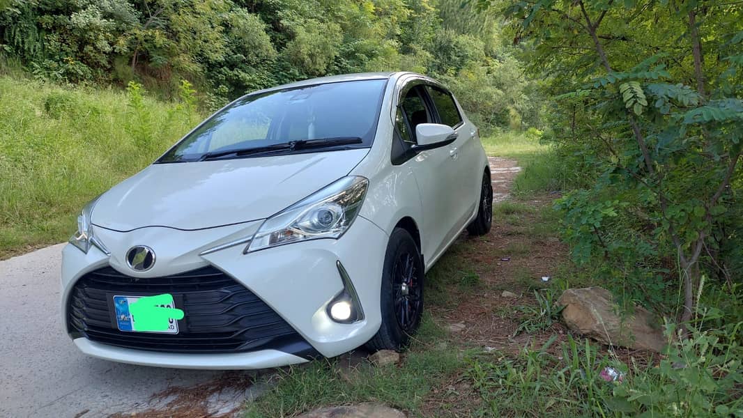 Toyota Vitz 2019 F 1.0 10