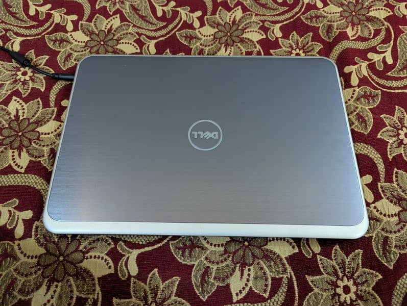 Core i5 Laptop 3rd gen With Amd Gpu 1gb 2