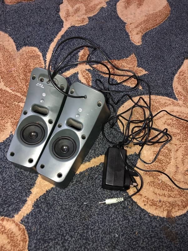 imported LogiTech Speaker System Z320 For Sale 1