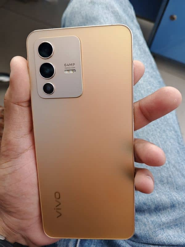 vivo V23 5G 0