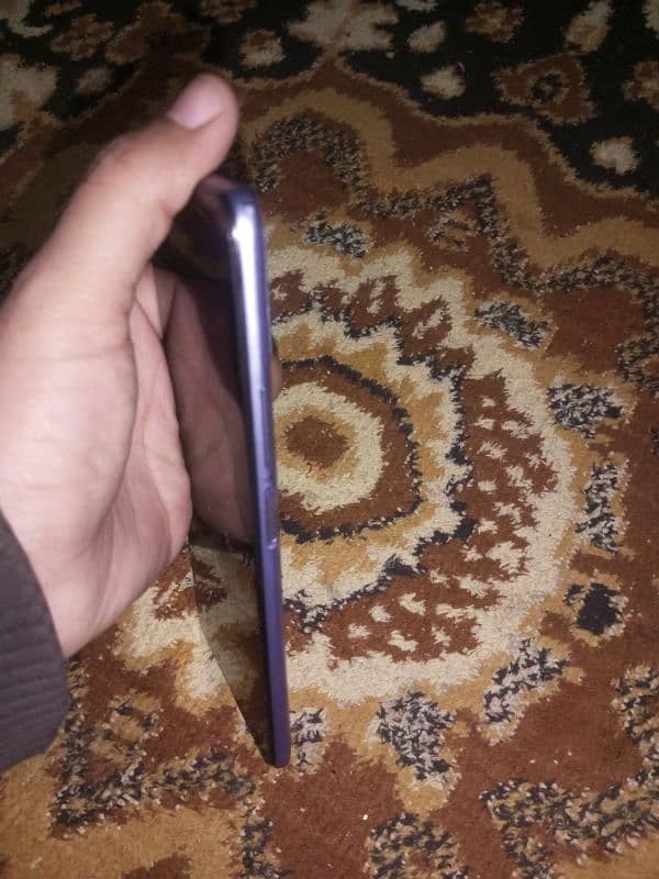 Infinix Note 10 Like New 6/128GB 10/9 Glass Crack 4