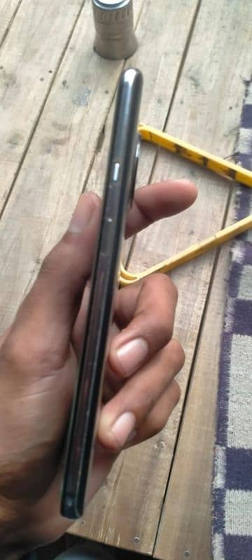 OnePlus 7t. 9.10 condition 2