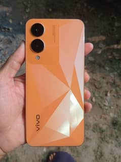 Mobile for sale Vivo y 17s 6 month vrnty 6/128gb memory